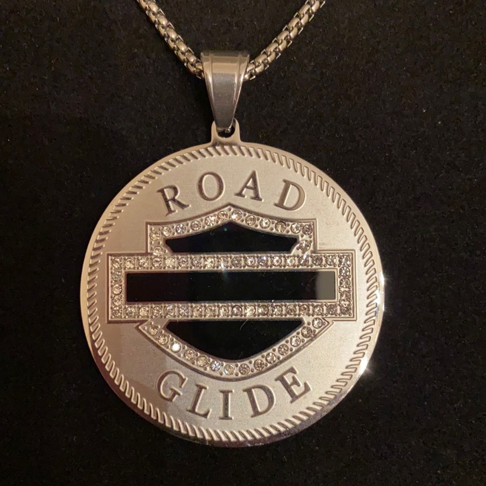 Road Glide Necklace